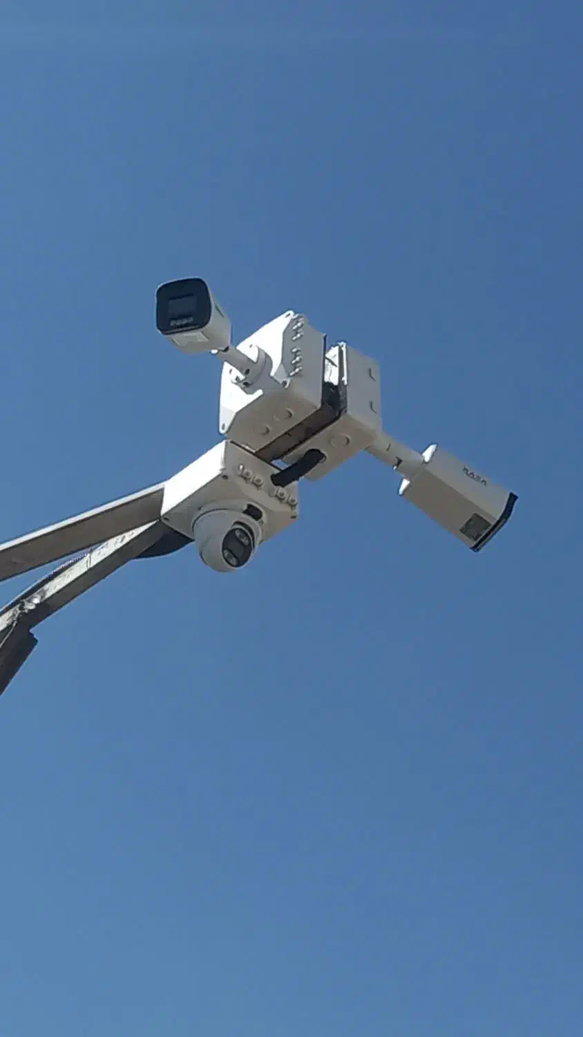 نصب تعمیر دوربین مداربسته ملایر/جوکار/خنداب/زنگنه|خدمات پیشه و مهارت|ملایر, |دیوار