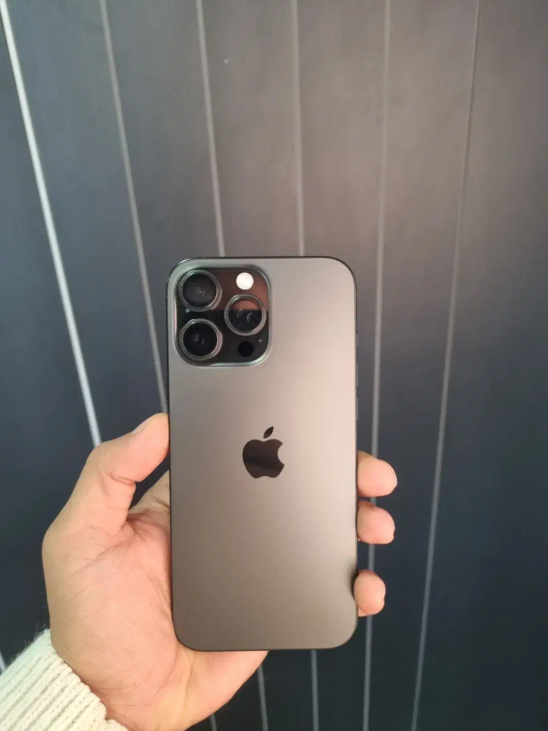 16 پرو مکس باتری 100 Za مشابه صفر با گارانتی|موبایل|رشت, منظریه|دیوار