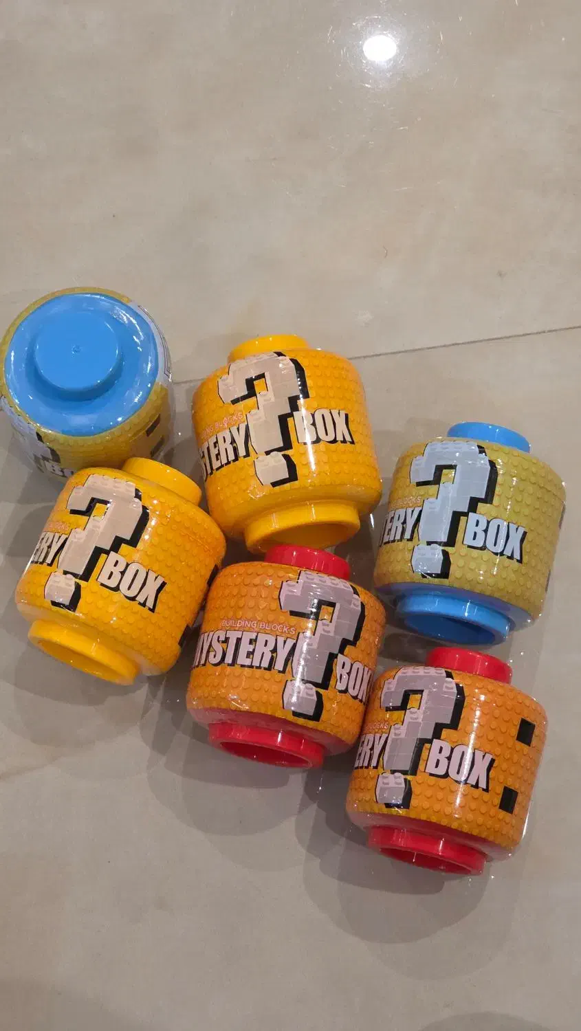 لگو شانسی|اسباببازی|اصفهان, باغ نگاره|دیوار