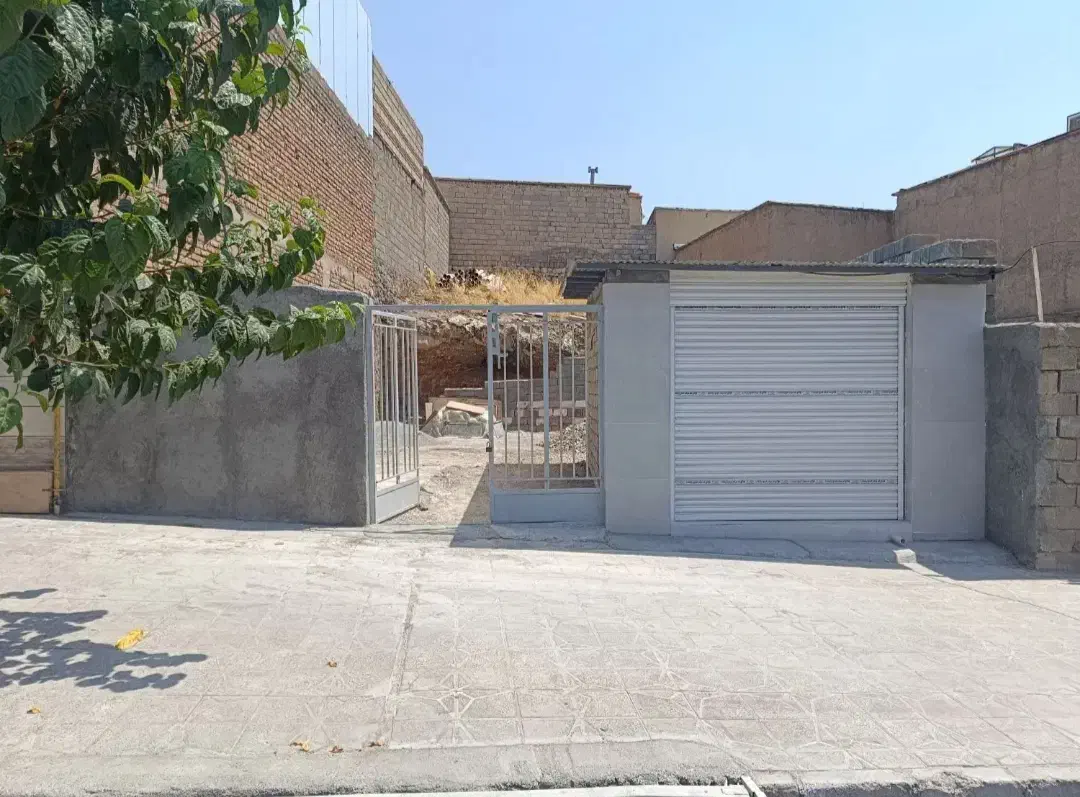 اجاره زمین/۲۳۰متر/بر اصلی خیابان۱۴متری فتح المبین|اجارهٔ مغازه و غرفه|ایلام, |دیوار