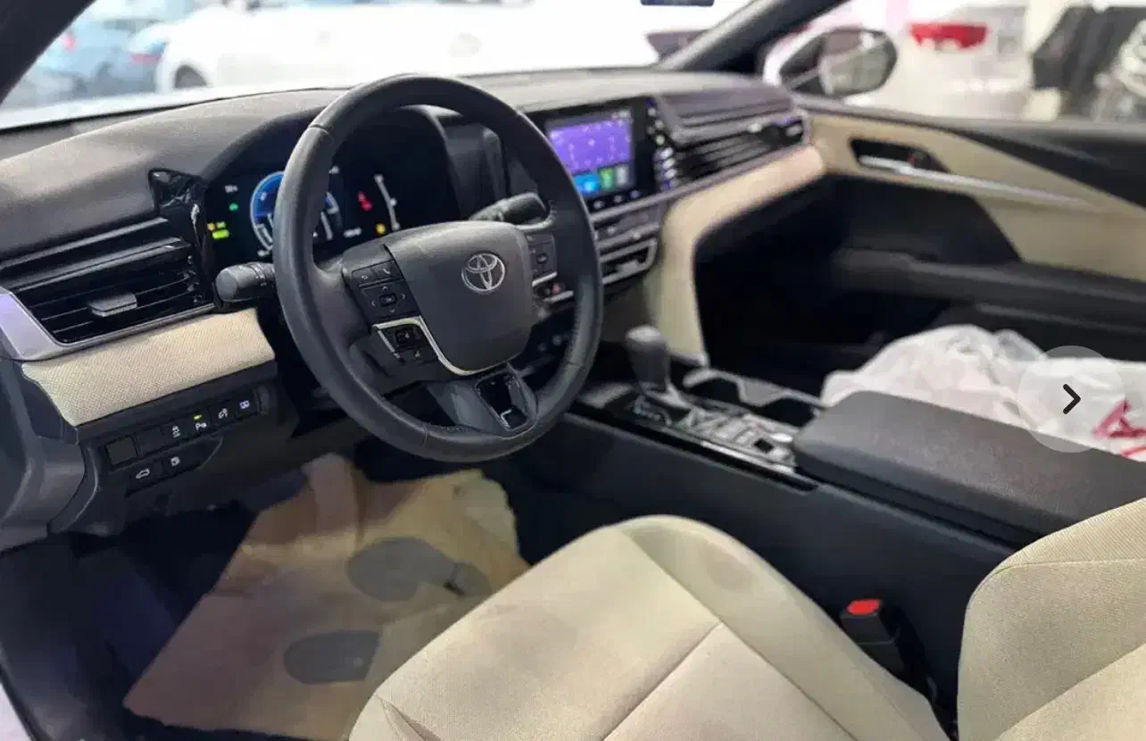 کمری le 2025|خودرو سواری و وانت|یزد, |دیوار