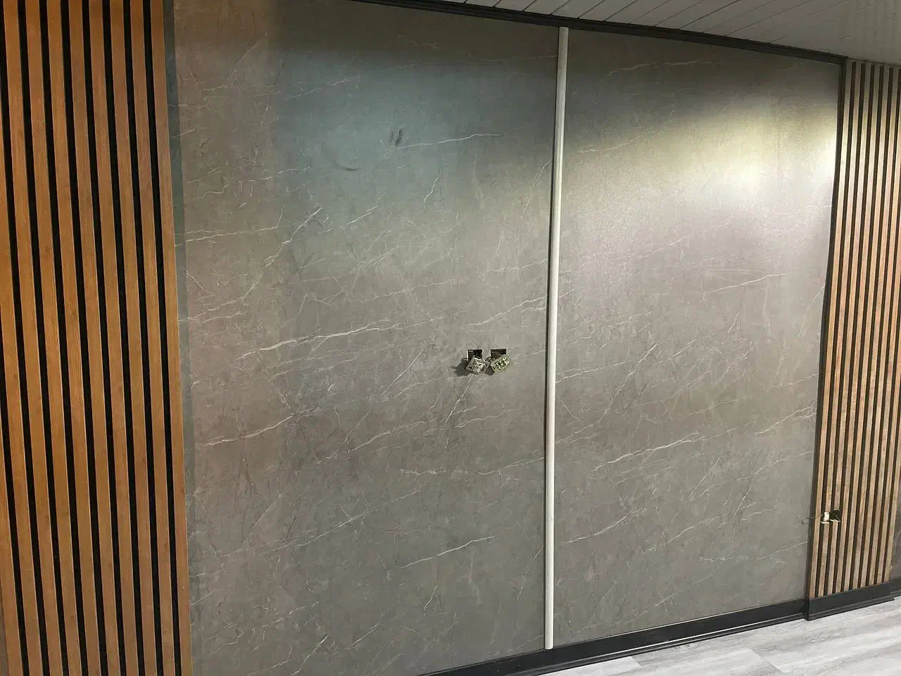 نصب نصاب قرنیز،نصاب قاب بندی،نصاب ترمووال، کفپوش|خدمات پیشه و مهارت|فردیس, منظریه|دیوار