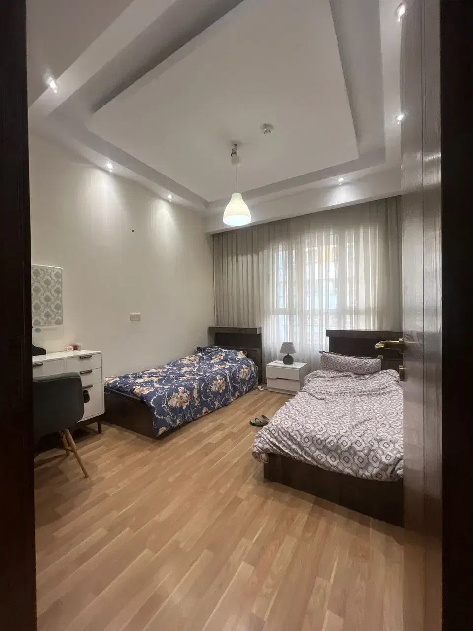 112متر تراس بزرگ /باغ بهشت/سعادت آباد