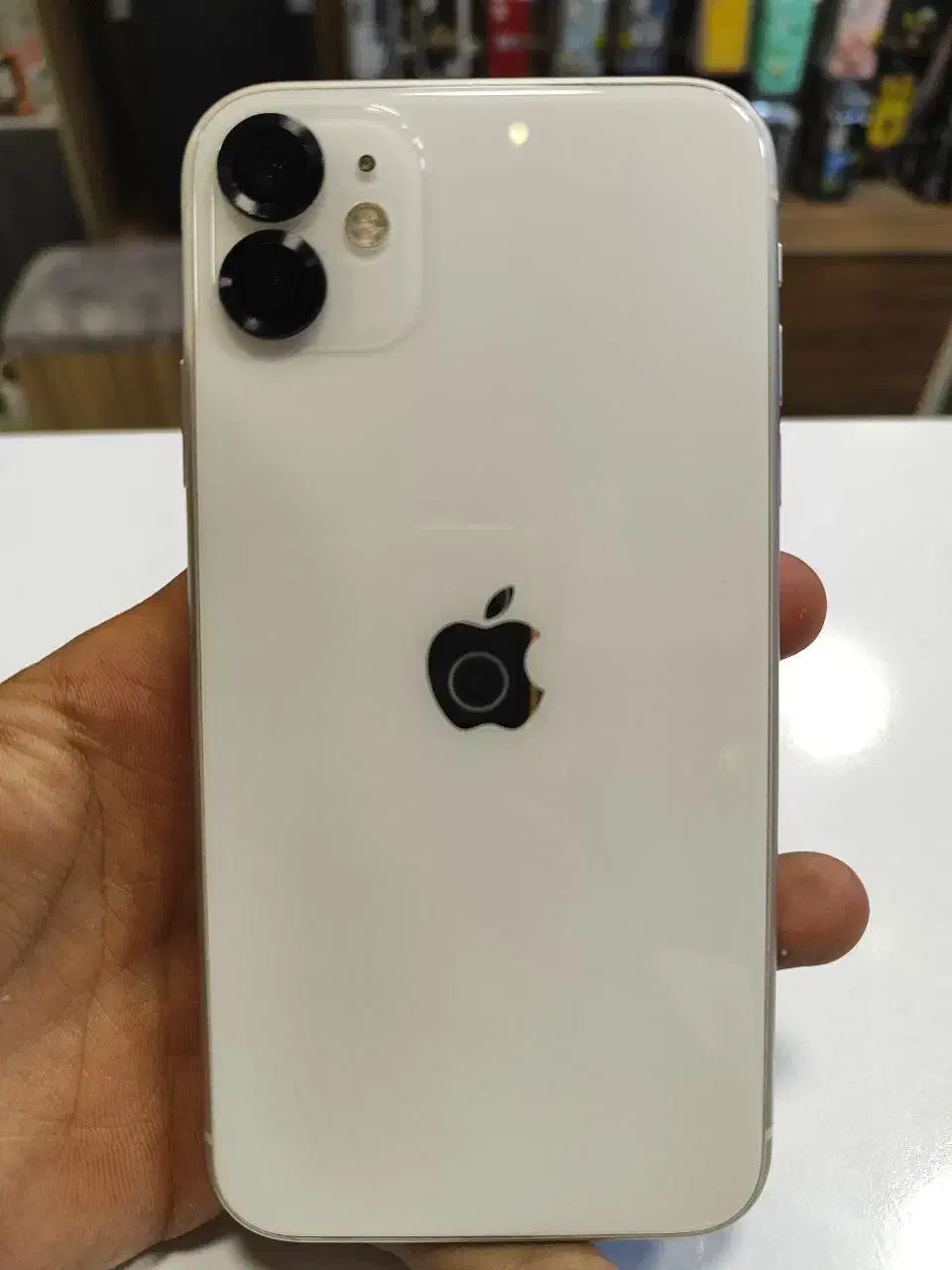 ایفون ۱۱ نرمال|موبایل|اصفهان, امیرعرب|دیوار
