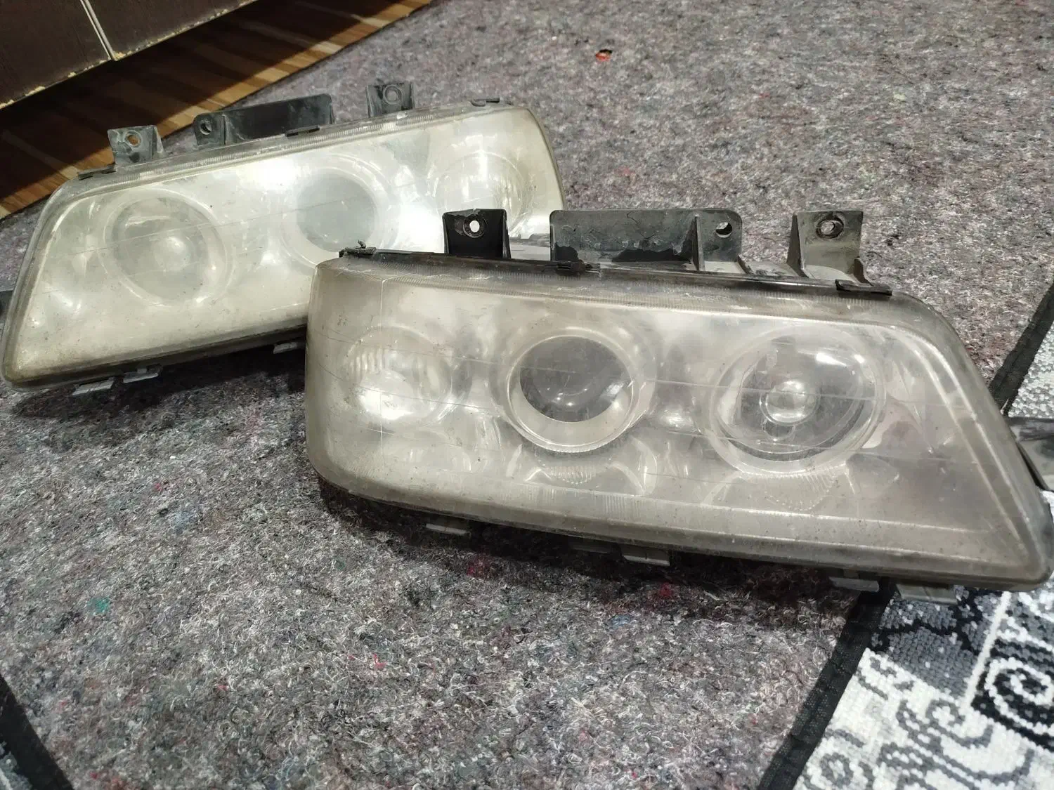 یک جفت چراغ 405  Slx ویک جفت هدلایت|قطعات یدکی و لوازم جانبی|اندیمشک, |دیوار