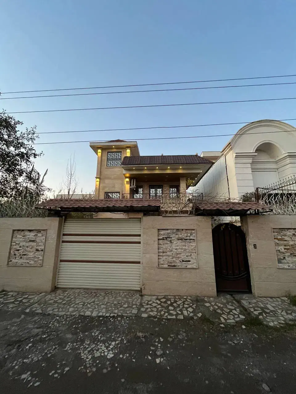 ویلا ساحلی ۲ خواب و ۱ خواب چمخاله|اجارهٔ کوتاهمدت ویلا و باغ|لاهیجان, گلستان|دیوار