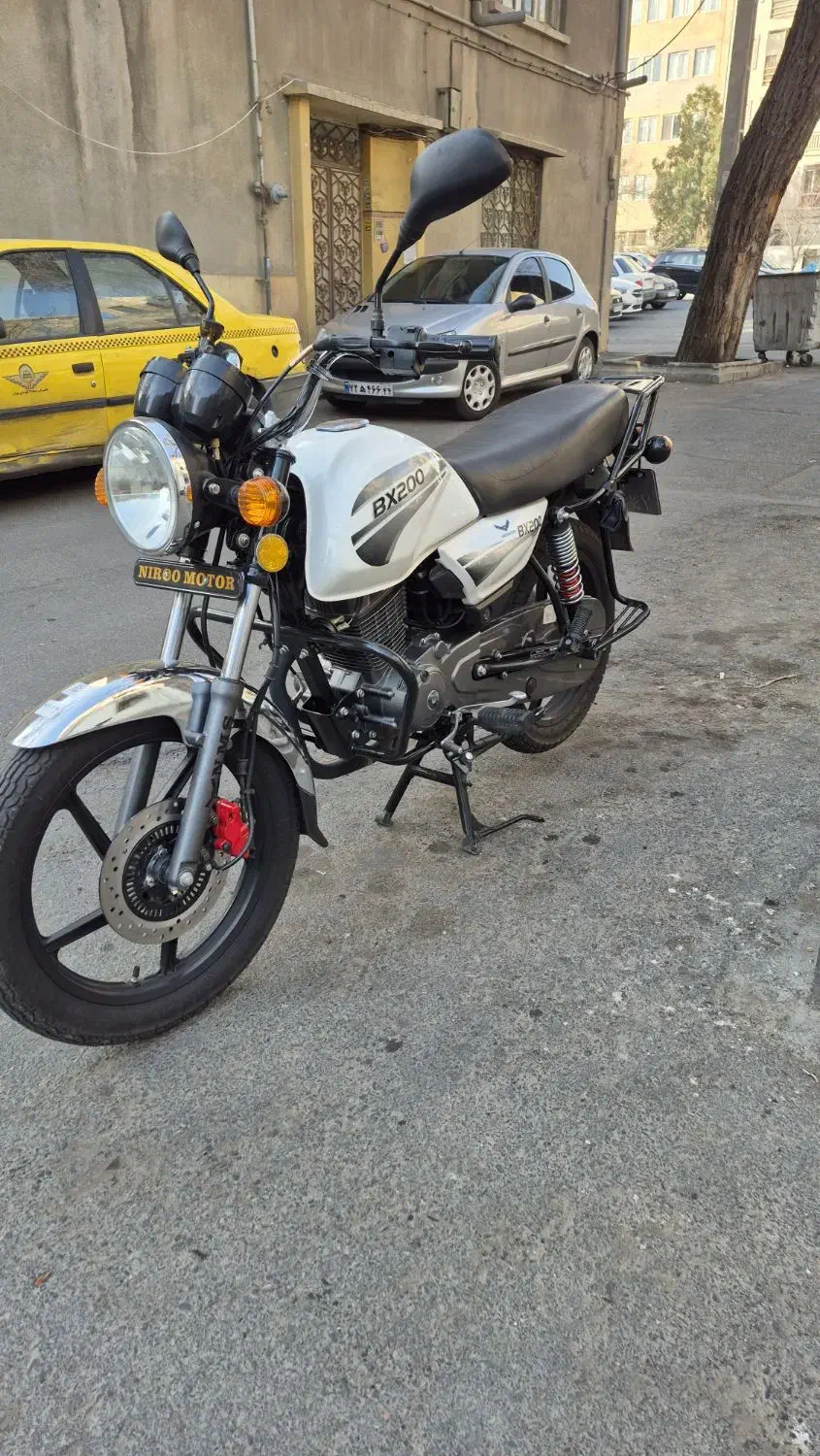 bx200abs|موتورسیکلت|تهران, طرشت|دیوار