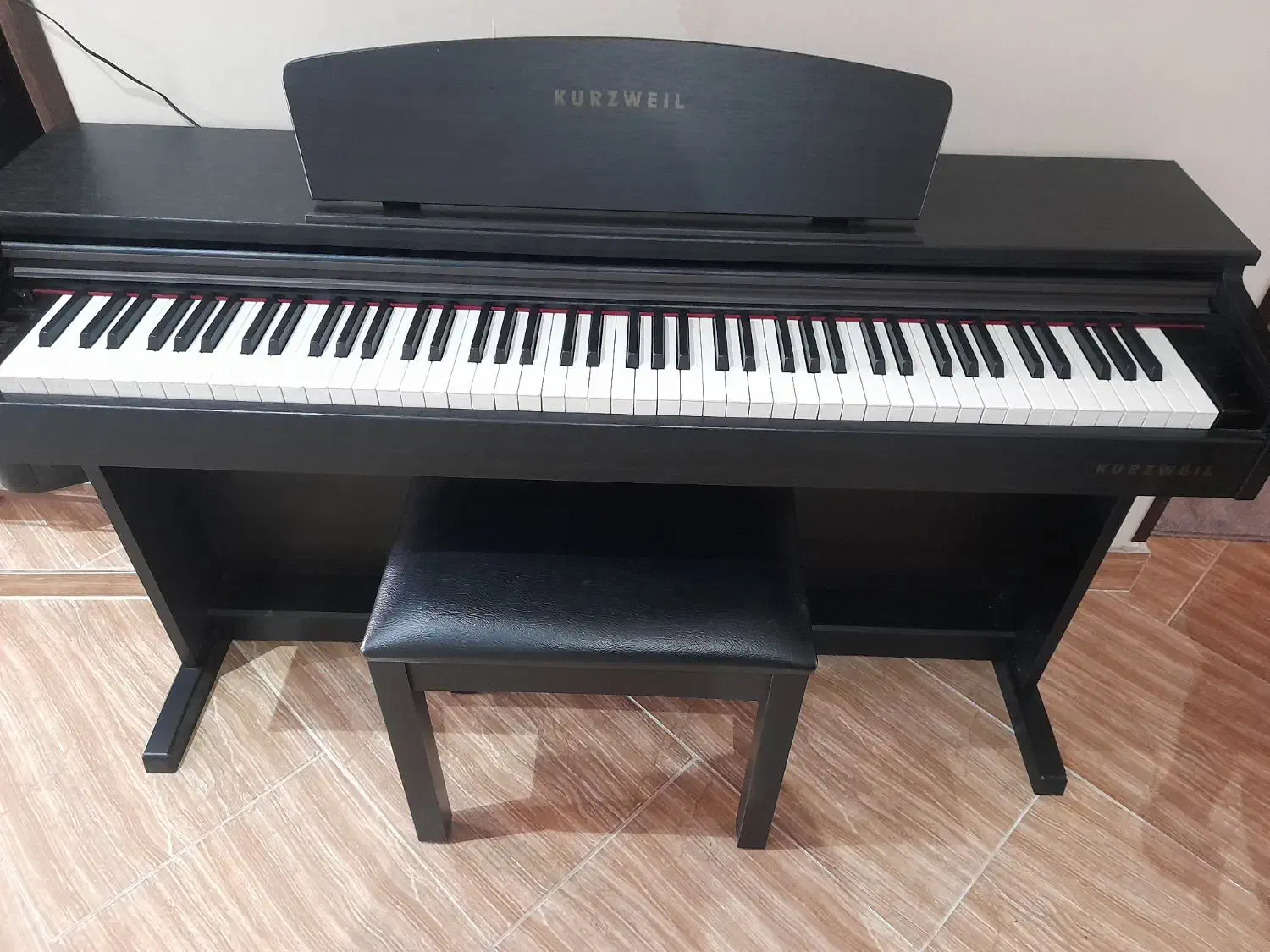 پیانو کروز ویل آلمانی|پیانو، کیبورد، آکاردئون|گرگان, |دیوار