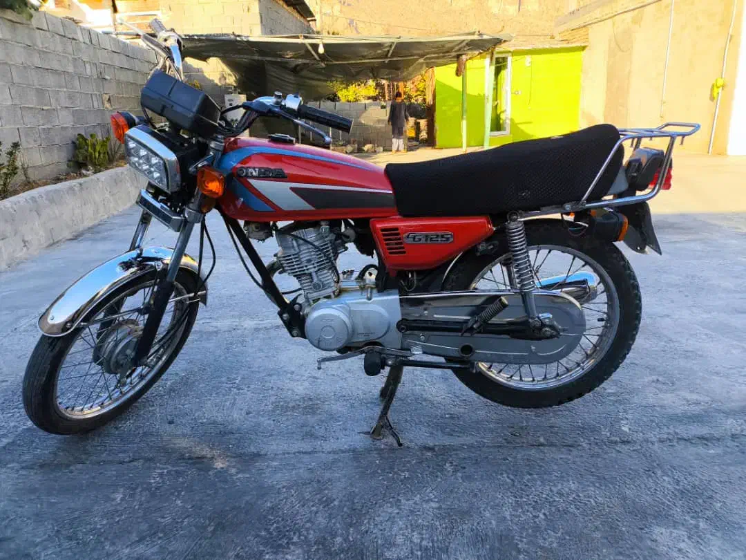 موتورسیکلت ۱۲۵|موتورسیکلت|فیروزآباد (فارس), |دیوار