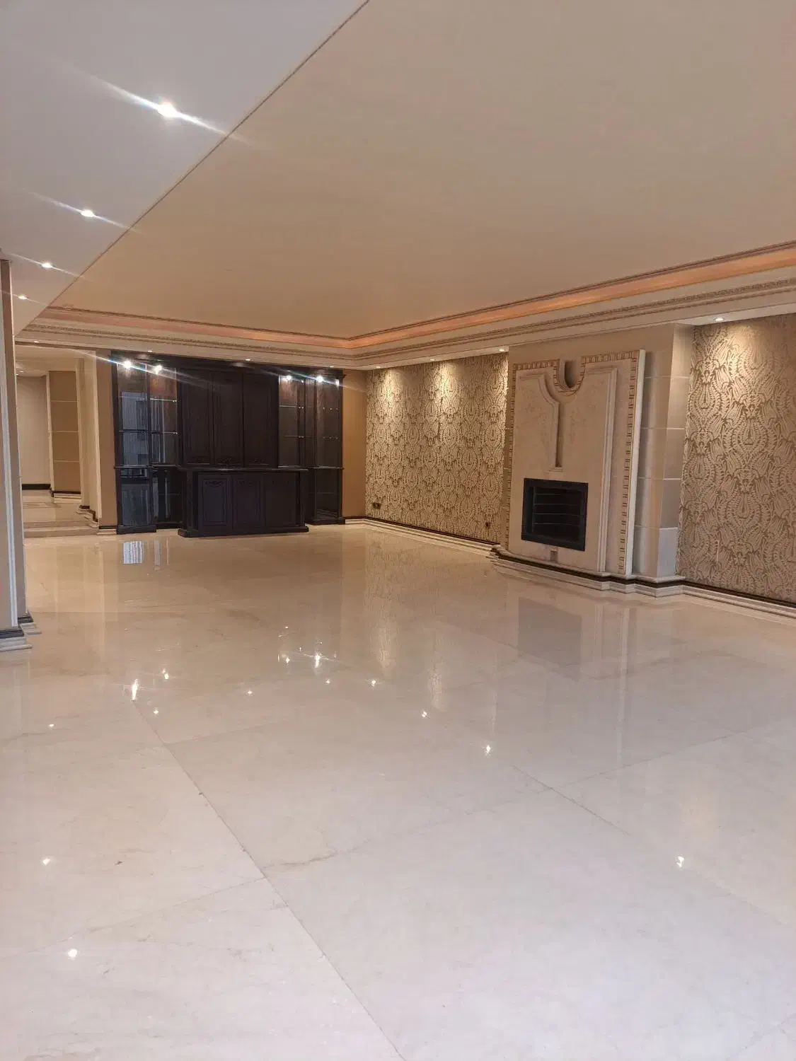 185 متر زعفرانیه luxury