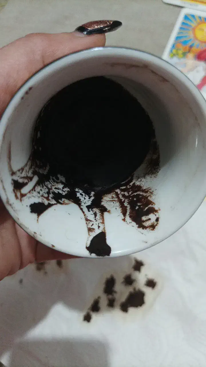 سرکتاب و فال|خدمات پذیرایی، مراسم|اندیشه, اندیشه فاز ۱|دیوار