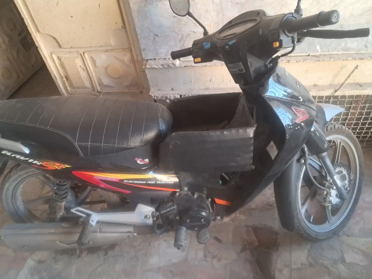 موتور بی کلاچ کویر رادیسون|موتورسیکلت|فین, |دیوار