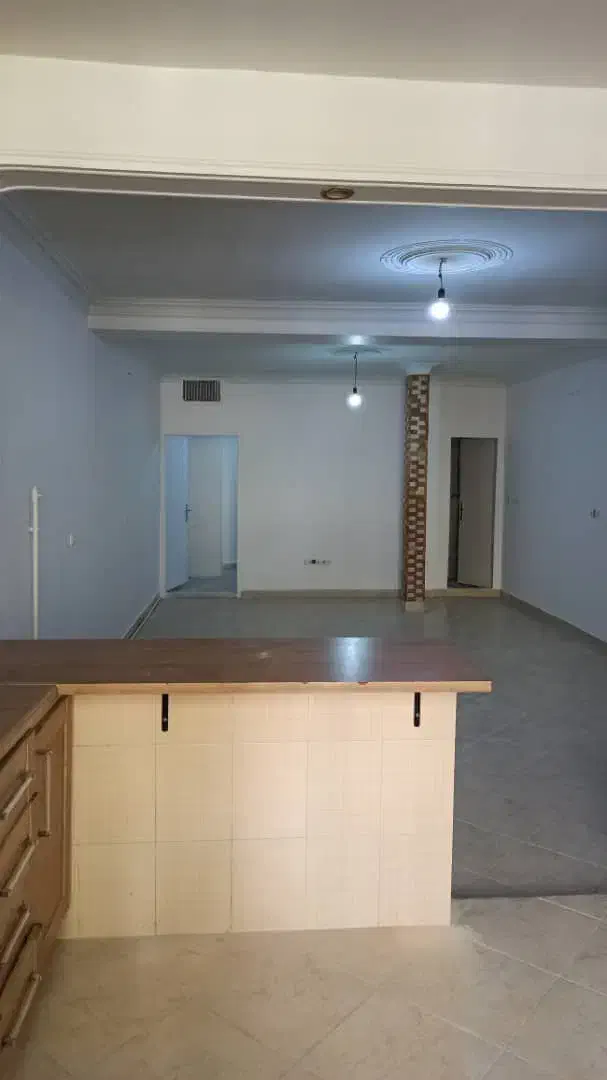 100 متر دربستی محدوده بلوار پروین