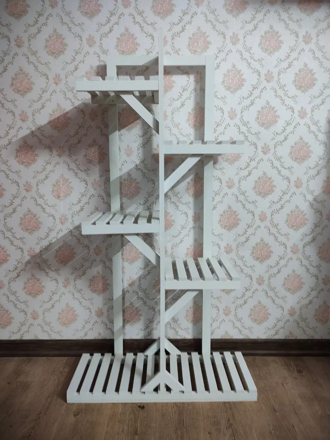 جا گلدانی و قفسه (حصیری و ام دی اف سبک)|صنایع دستی و سایر لوازم تزئینی|مشهد, هنرستان|دیوار