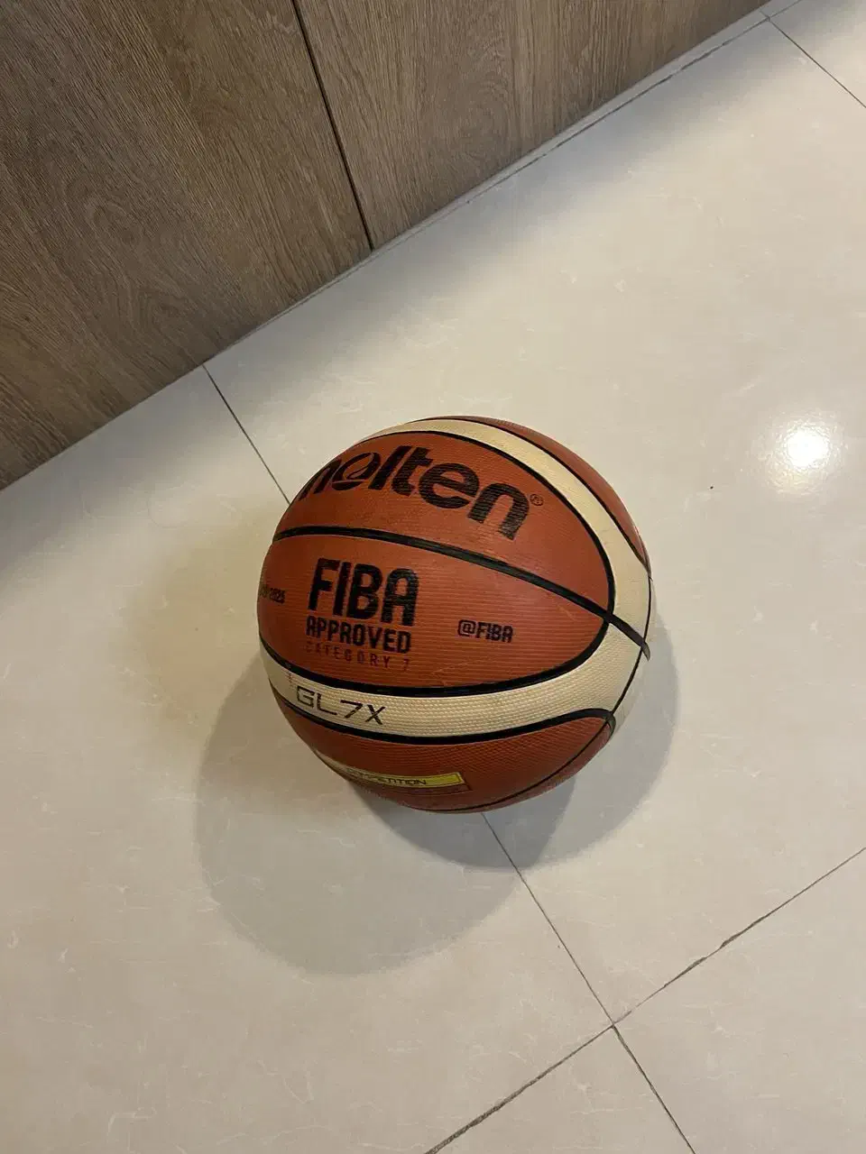 توپ بسکتبال مولتن سایز ۷ حرفه ای|ورزشهای توپی|رودهن, |دیوار