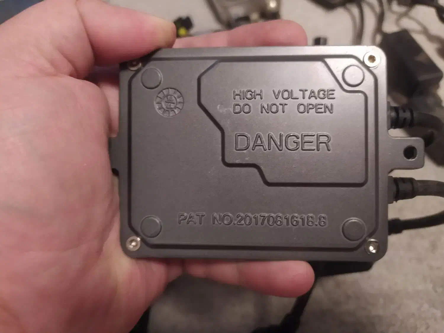 فروش ترانس و لامپ زنون نو|قطعات یدکی و لوازم جانبی|شیراز, شریف‌آباد|دیوار