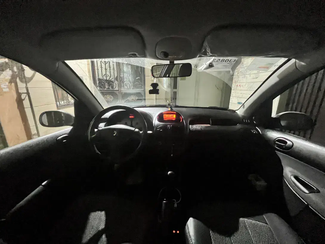 پژو ۲۰۶ تیپ ۲ مدل ۹۶ - کم کارکرد|خودرو سواری و وانت|تهران, امیریه|دیوار