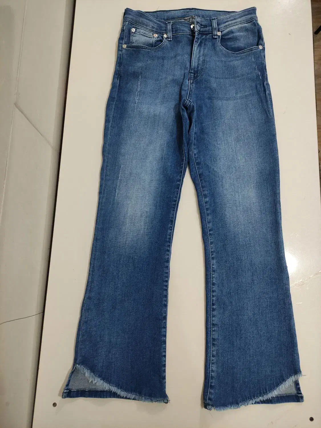 لباس درحد نو|لباس|ورامین, خورین|دیوار