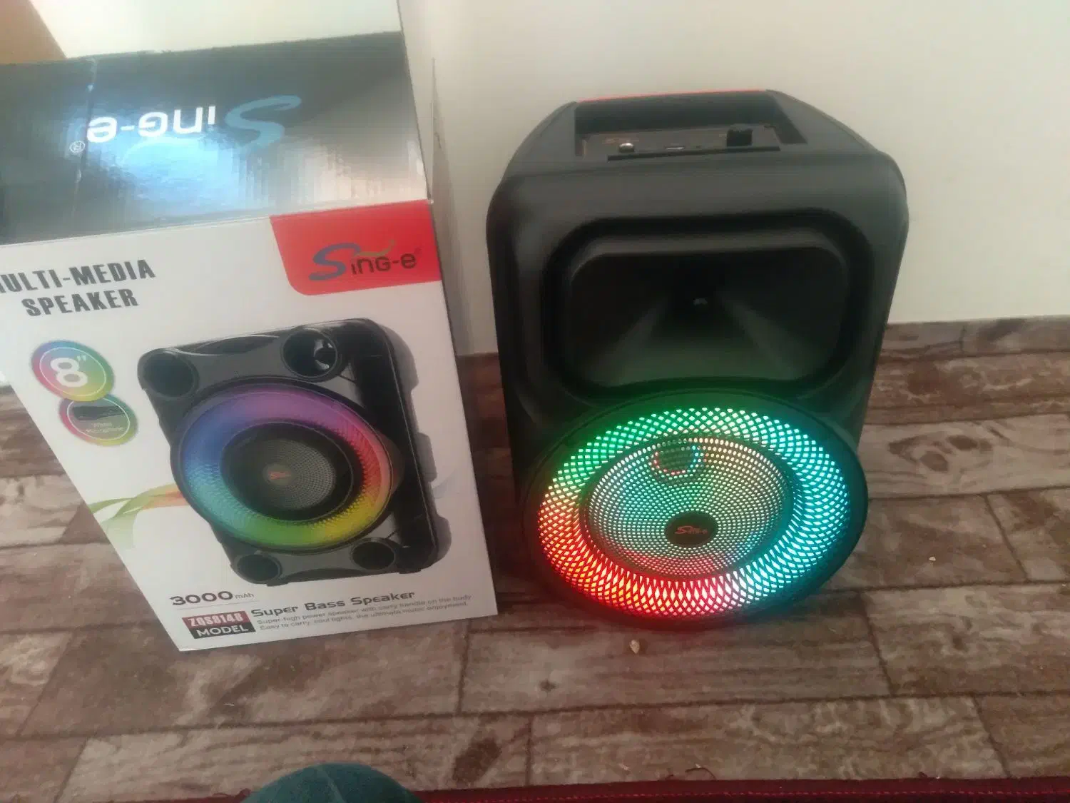 اسپیکر آکبند|پخشکننده همراه|سلماس, |دیوار