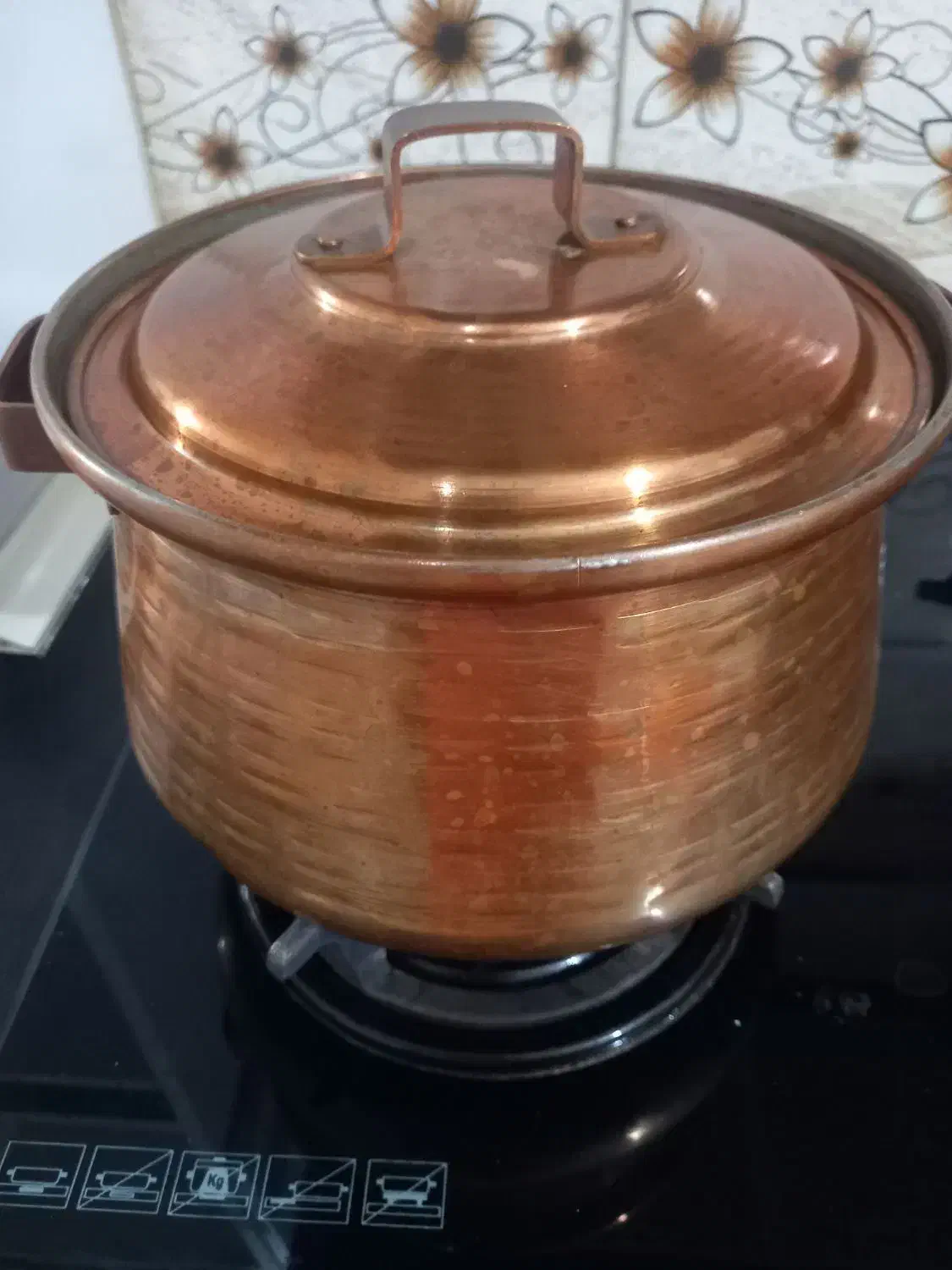 قابلمه مسی|ظروف پختوپز|صفادشت, |دیوار