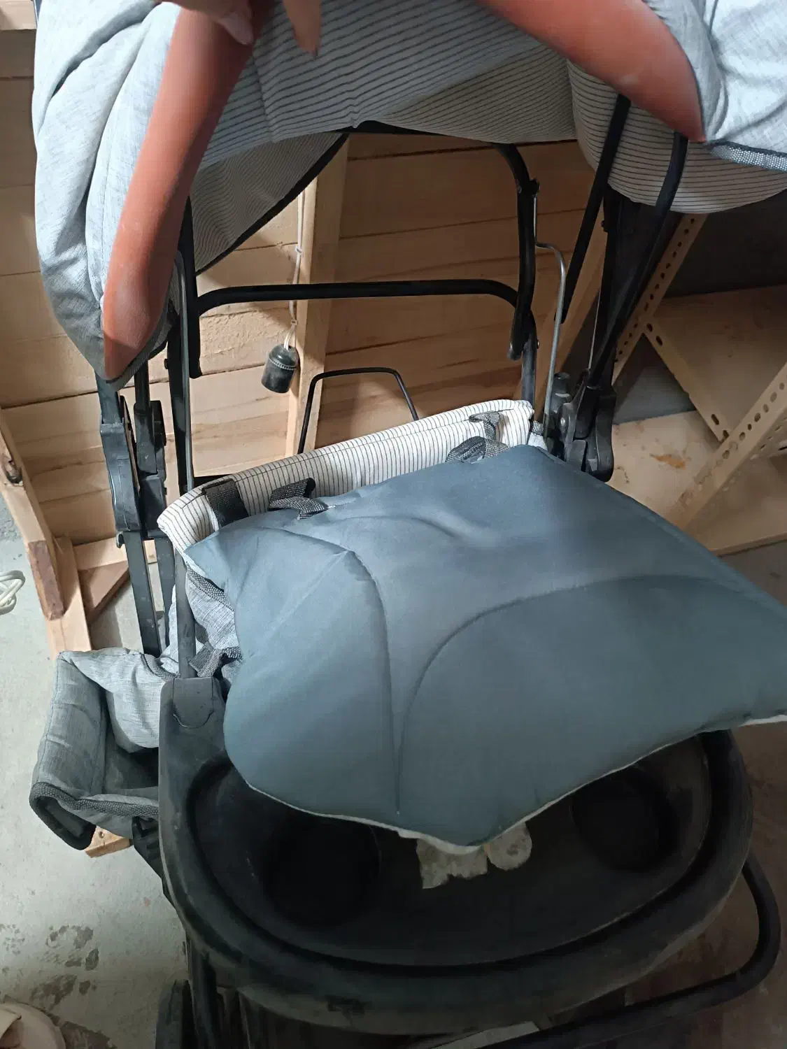 کالسکه در حد نو|کالسکه و لوازم جانبی|مشهد, بهمن|دیوار