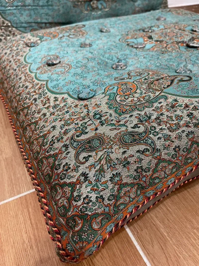 پشتی در حد نو|پشتی|آستانه اشرفیه, |دیوار