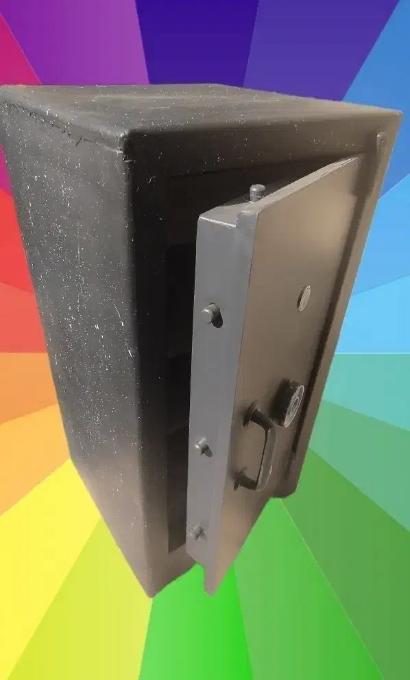 گاوصندوق|ابزارآلات|مشهد, چهارچشمه|دیوار