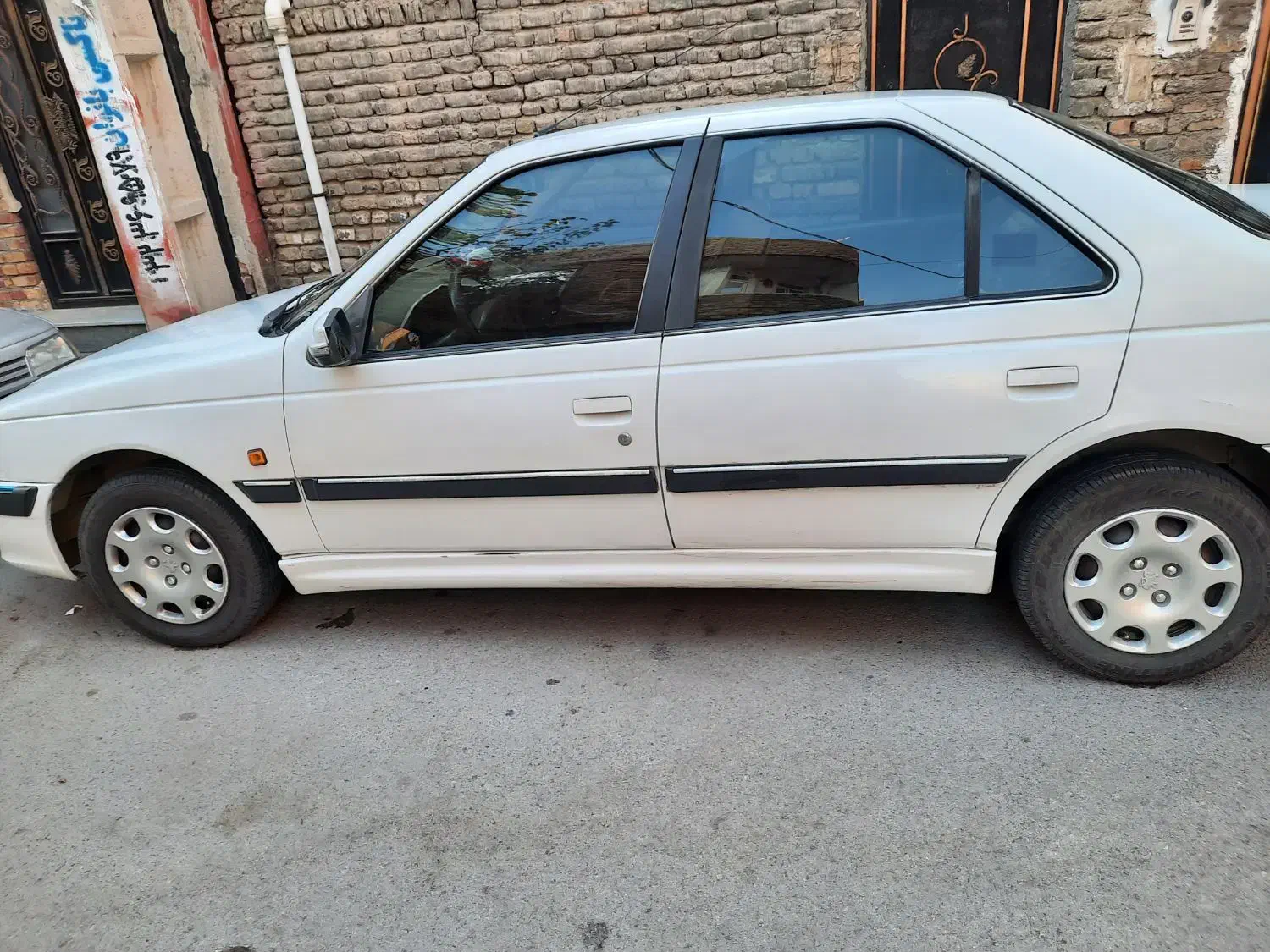 پژو پارس سال ۹۲ سفید، موتور تازه تعمیر|خودرو سواری و وانت|ارومیه, |دیوار