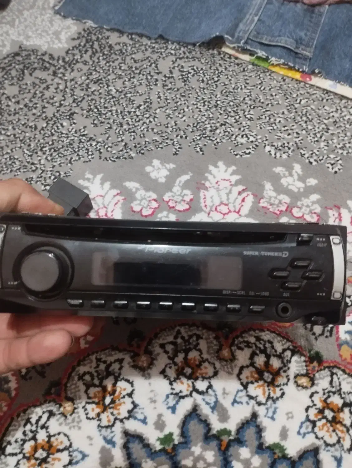 ظبت پاینر|صوتی و تصویری|رشت, کوی غلام نیا|دیوار