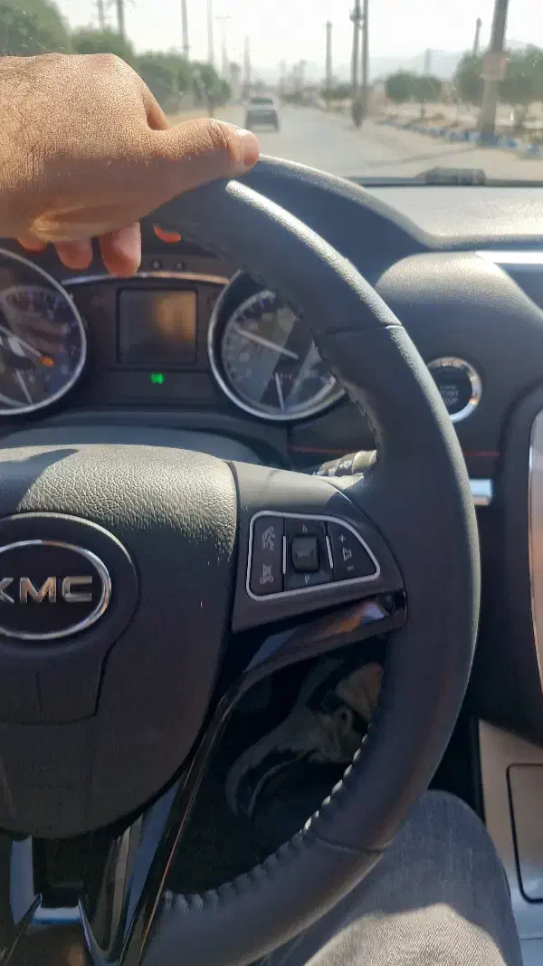 اجاره یکدستگاه کی ام سی T8|خودرو اجاره‌ای|جم, |دیوار