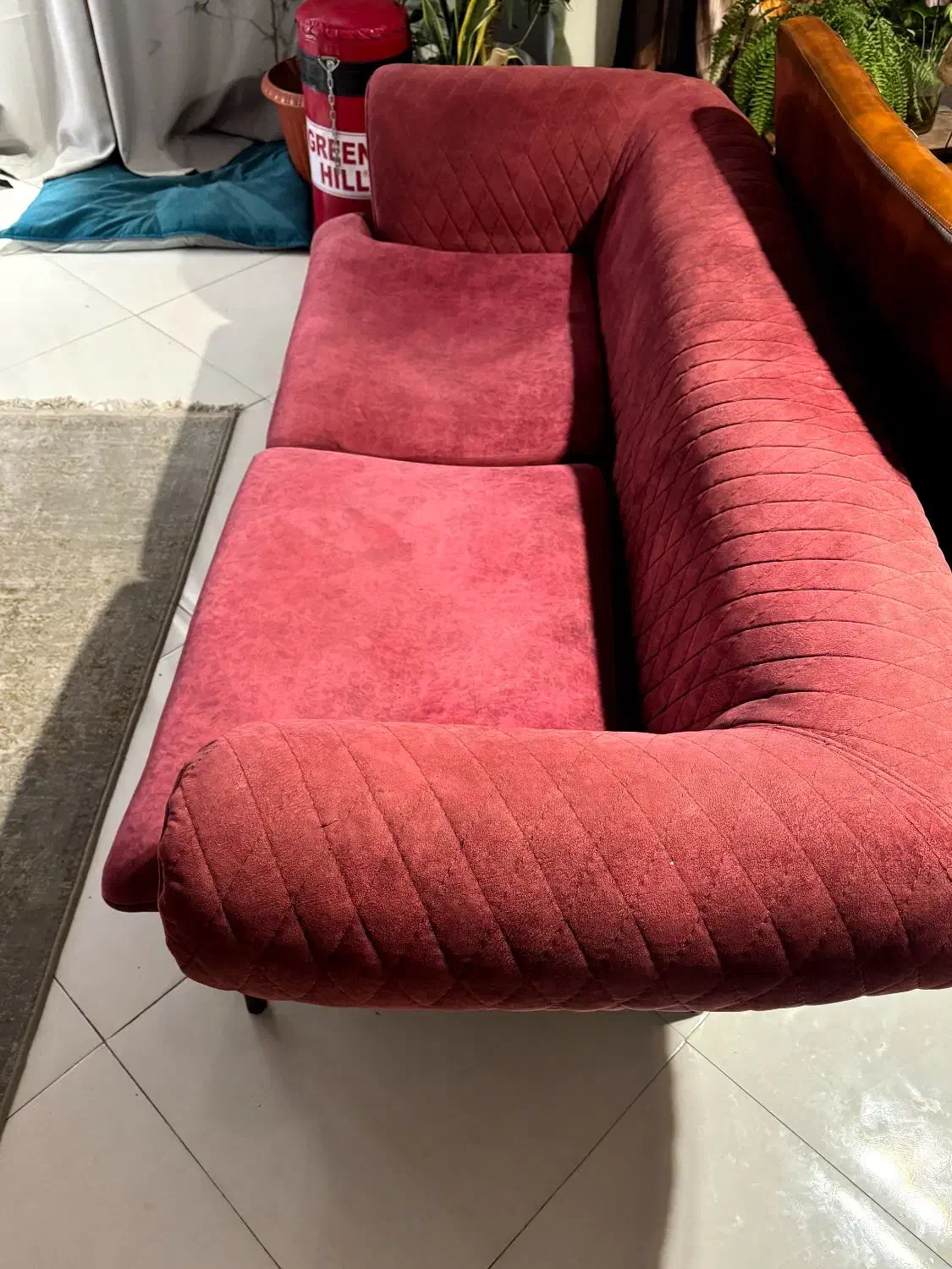 مبل راحتی، میز ناهارخوری، مبل چرم چستر|مبلمان خانگی و میز عسلی|پردیس, فاز ۲|دیوار