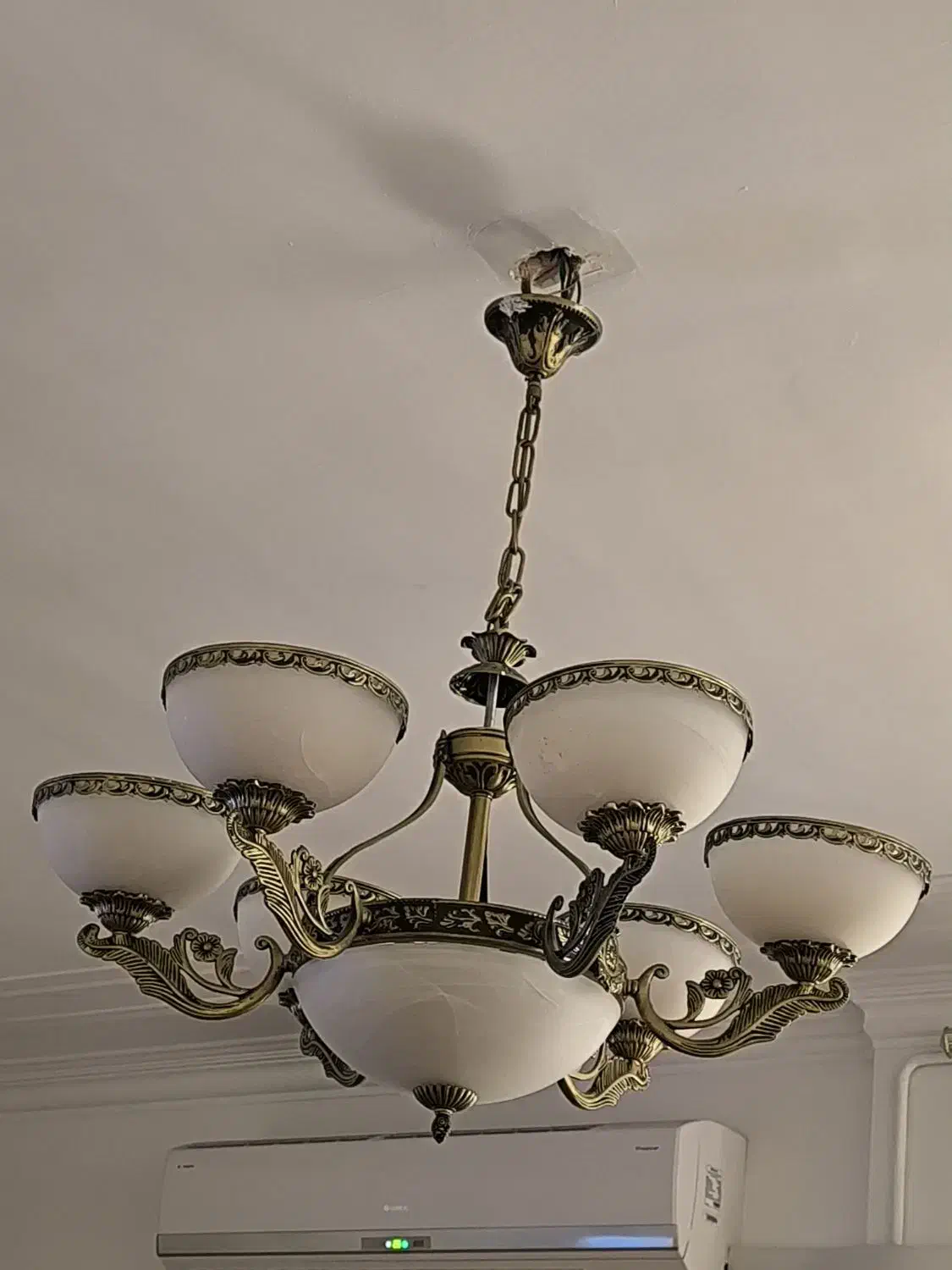 لوستر برنزی|لوستر و چراغ آویز|بندر امام خمینی, |دیوار