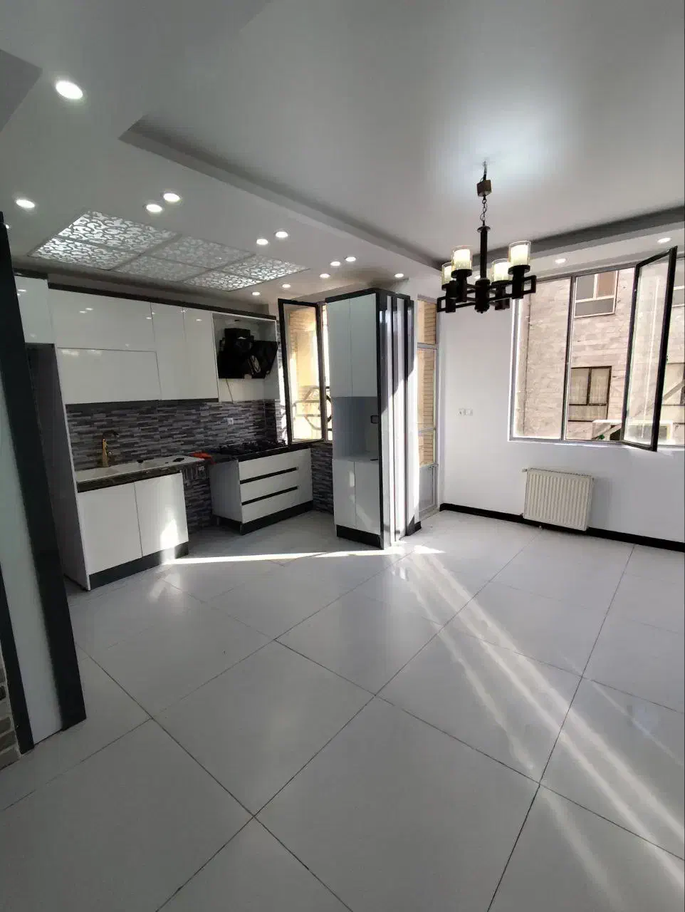 ۵۳متری (یند تک برگ) رو به نما *فول دیزاین|فروش آپارتمان|تهران, جوانمردان (اندیشه)|دیوار