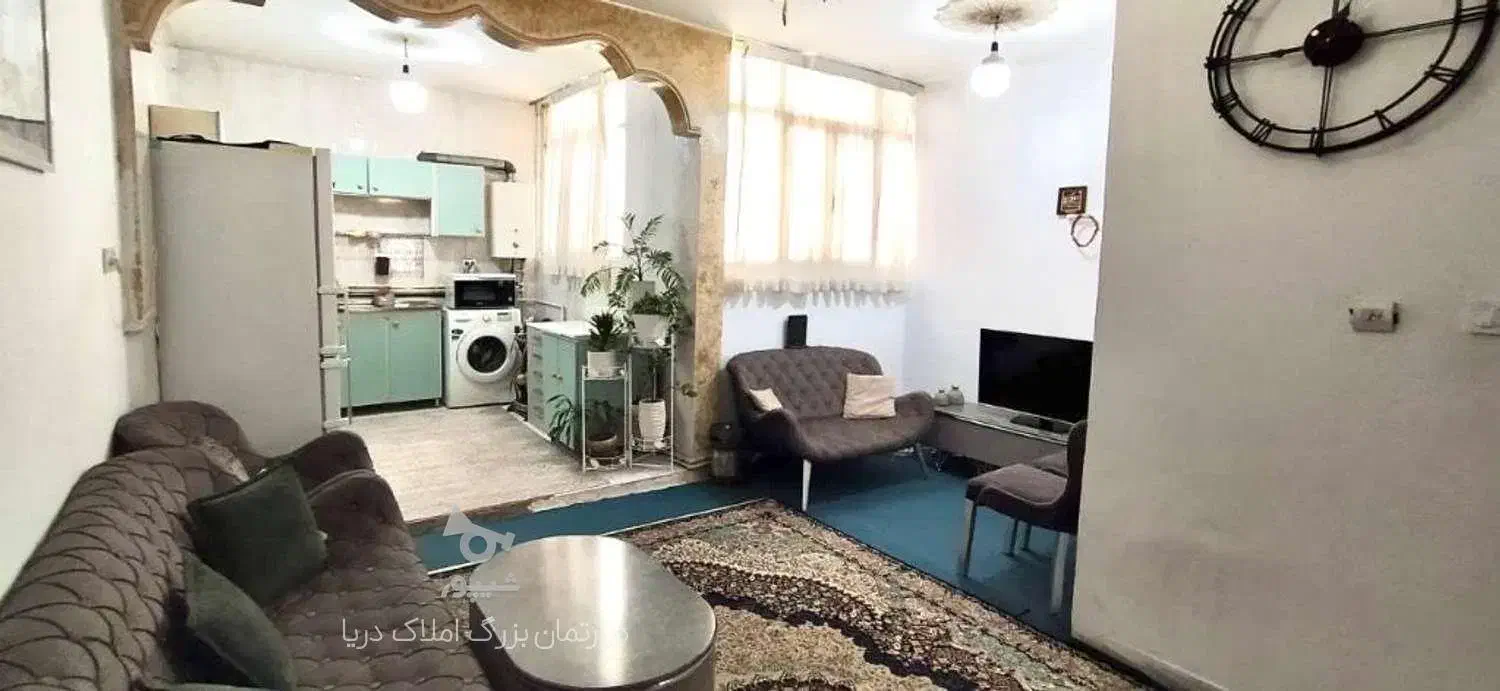 همخونه می‌خوام