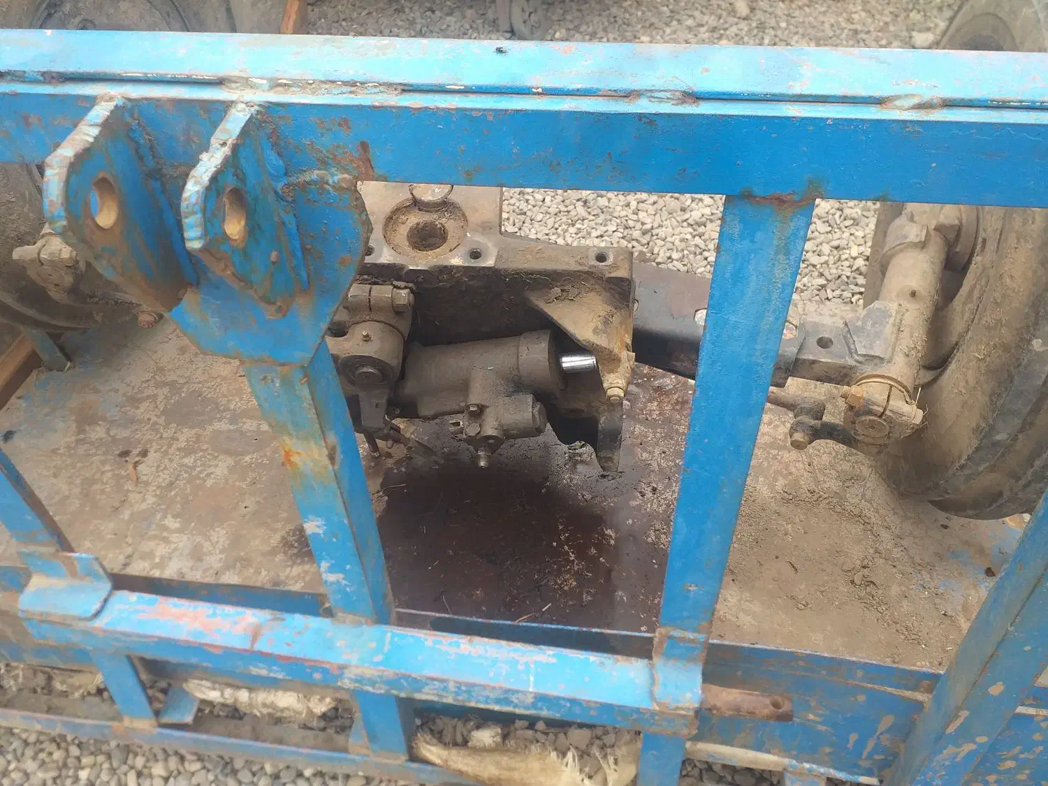 اکسل تراکتور ۲۸۵|قطعات یدکی و لوازم جانبی|فاضل آباد, |دیوار