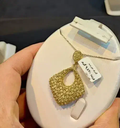 گردنبند 3 درصد|جواهرات|اندیشه, اندیشه فاز ۳|دیوار