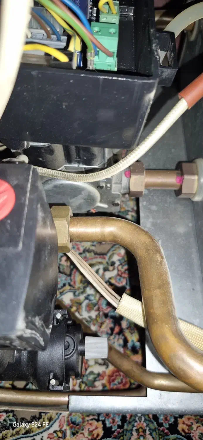 پکیج فروشی|آبگرمکن، پکیج، شوفاژ|هشتگرد, شهرک ریحانه|دیوار