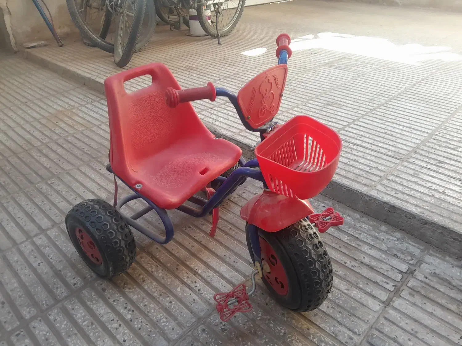 سه چرخه کودک|دوچرخه، اسکیت، اسکوتر|سبزوار, قلعهنو دهزار|دیوار