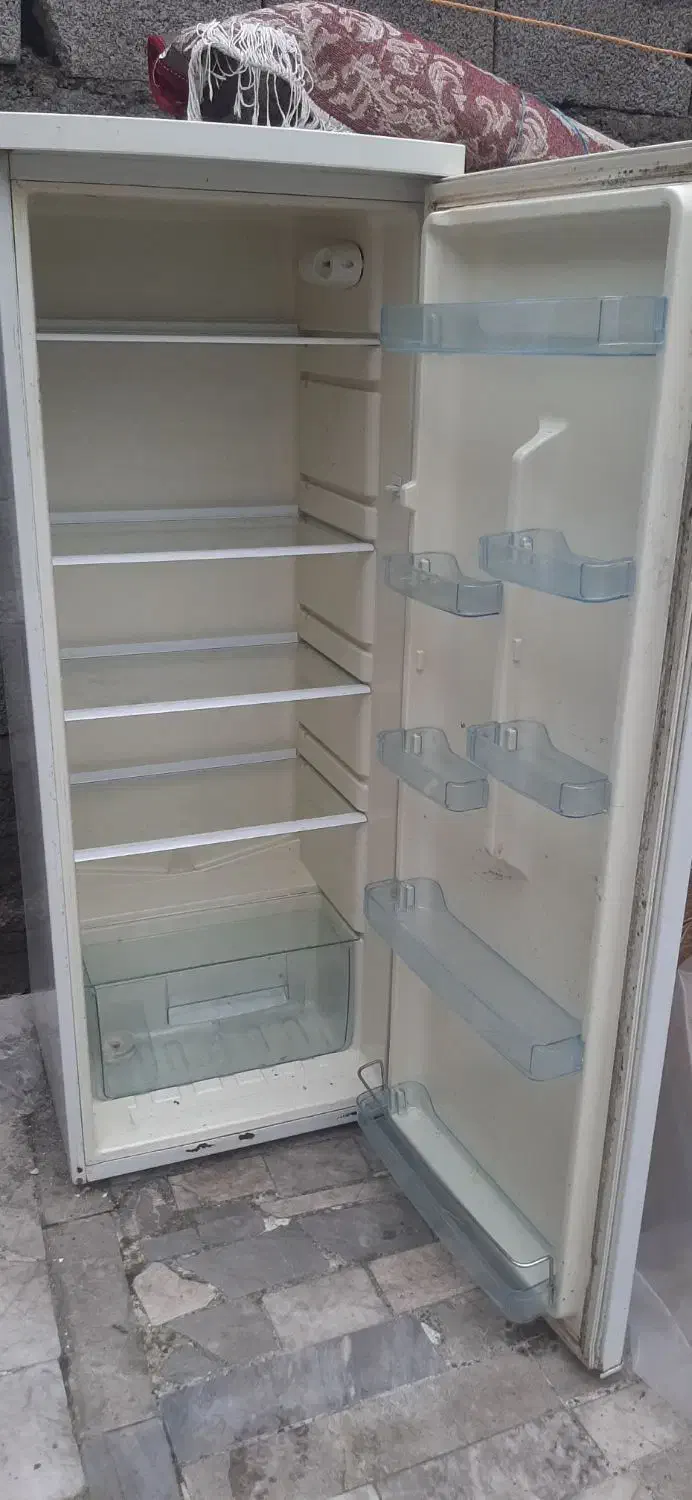 یخچال|یخچال و فریزر|رشت, آب آسیاب|دیوار