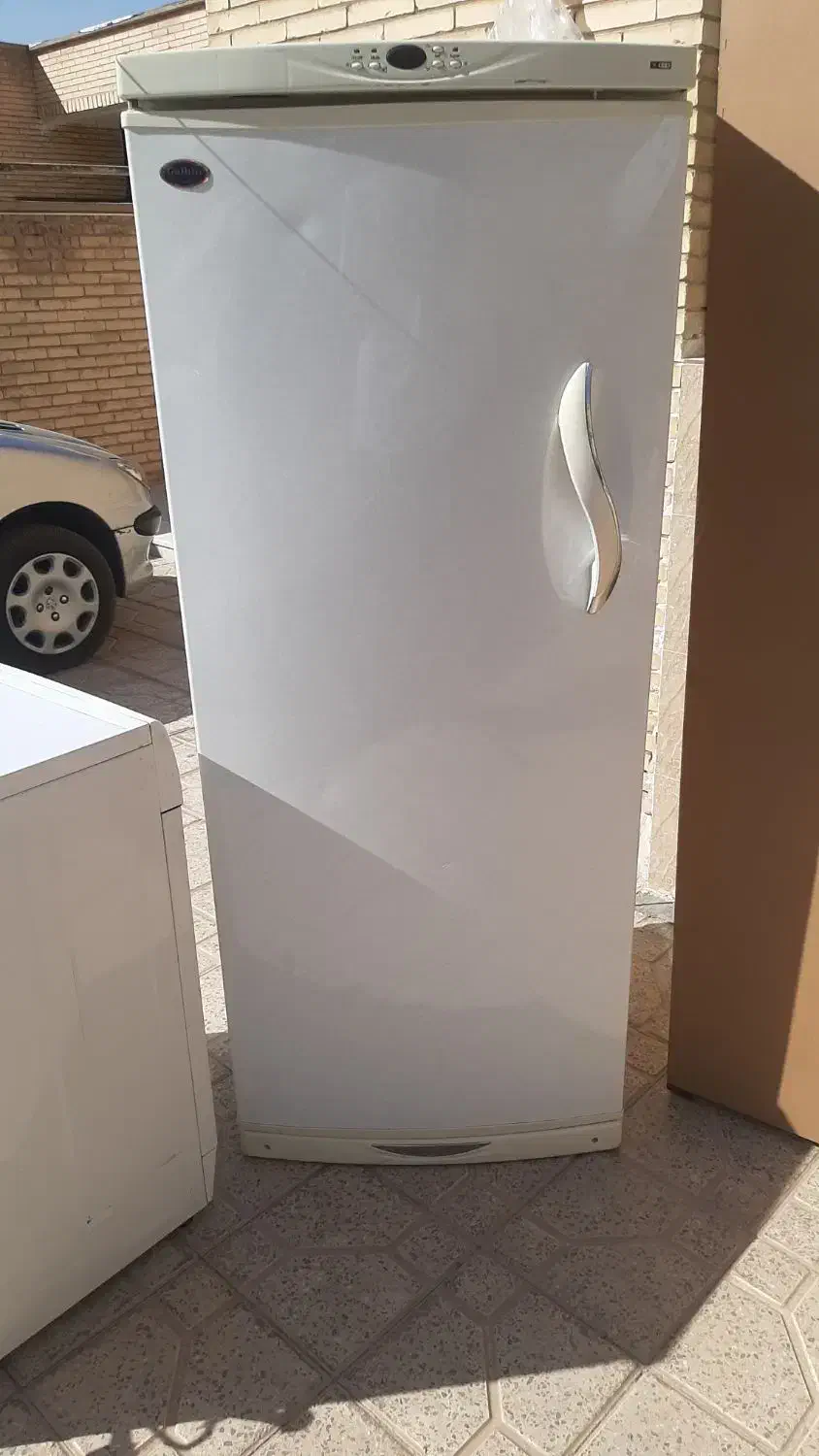 فریزر ۸ کشابه تمیز و سالم|یخچال و فریزر|شاهین‌شهر, اقبال لاهوری|دیوار