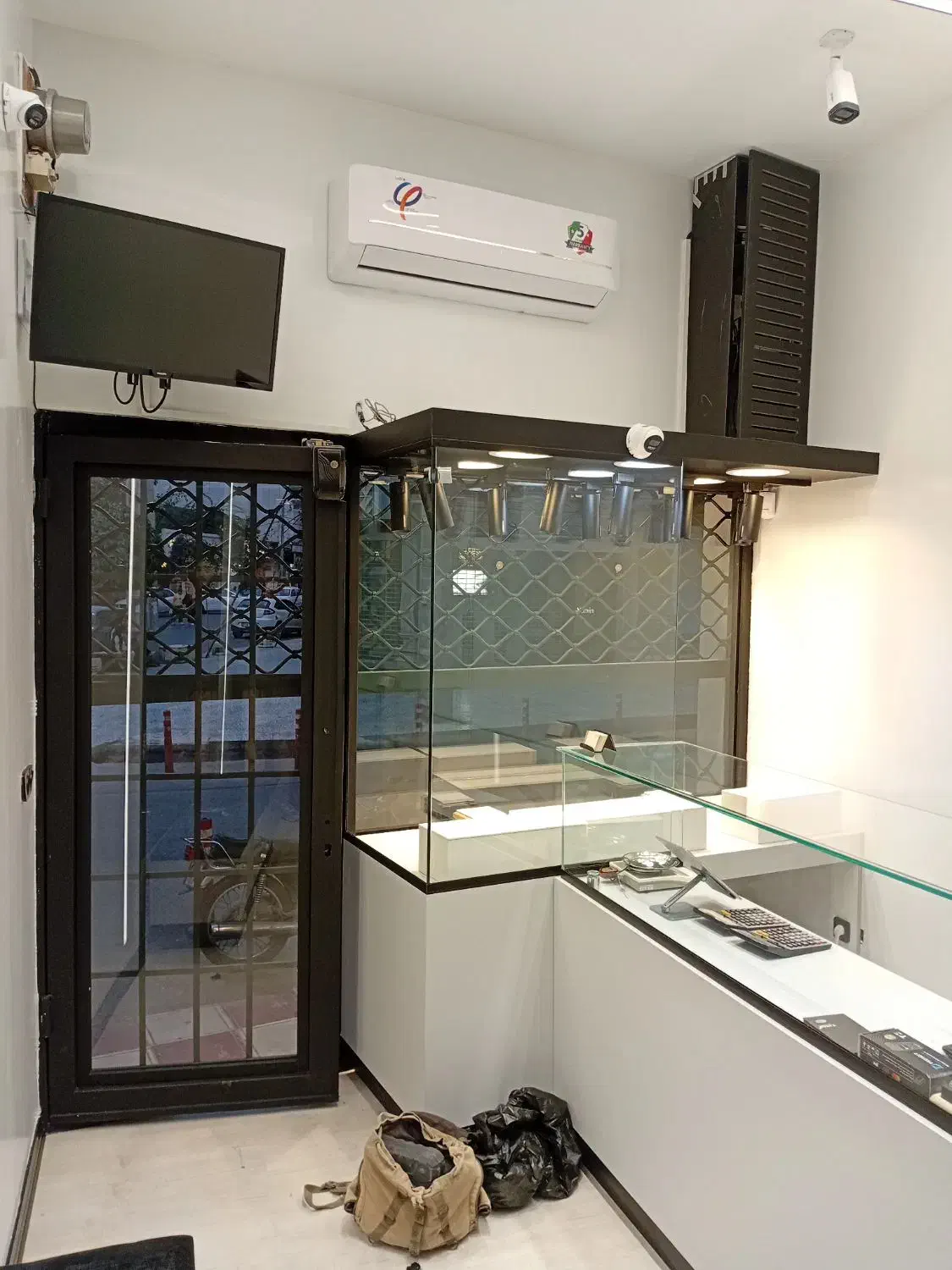 نیازمند نیروی کار ام دی اف نیمه ماهر یا ساده|استخدام معماری، عمران و ساختمانی|گنبد کاووس, |دیوار