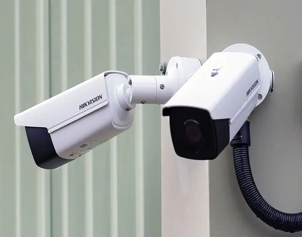 نصب دوربین مداربسته \ خدمات شبکه|دوربین مداربسته|اندیشه, اندیشه فاز ۱|دیوار