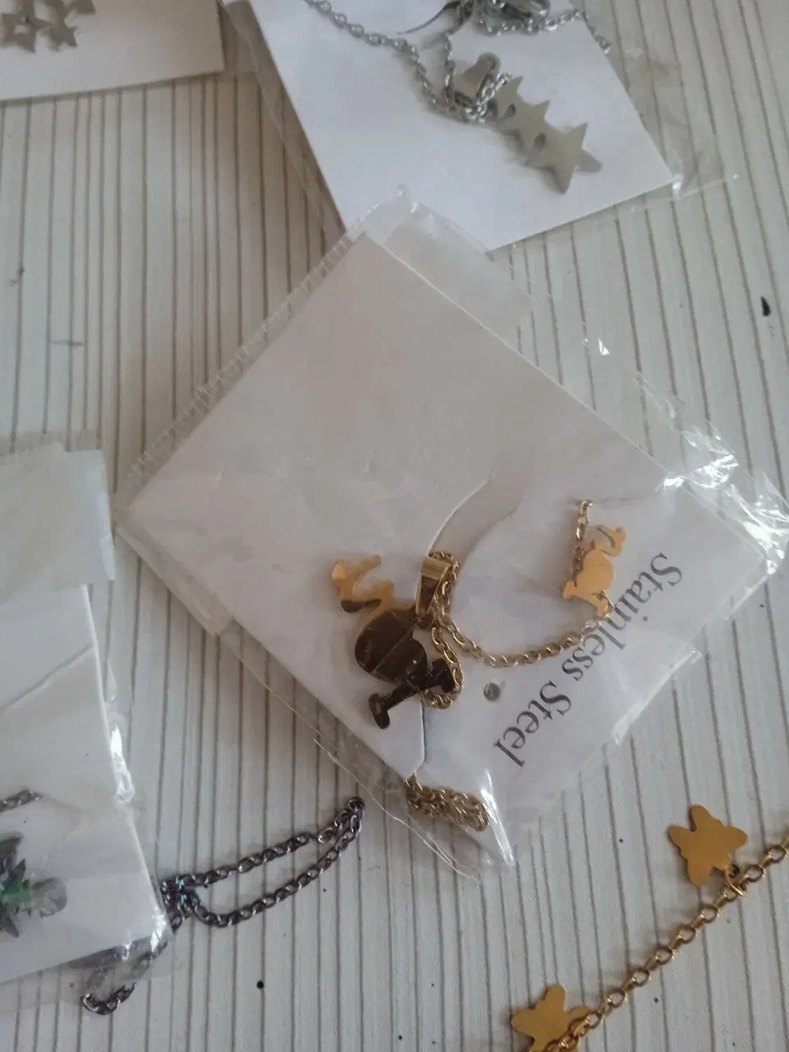 نیم ست استیل با رنگ ثابت قیمت ۱۲۰تومن|جواهرات|اردبیل, |دیوار