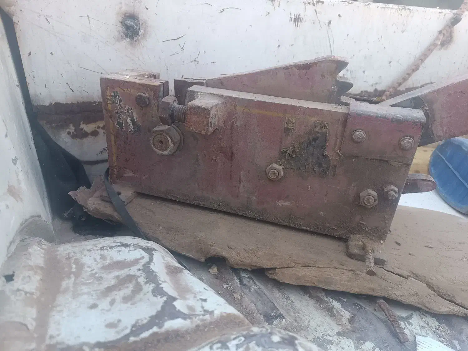 قیچی|ابزارآلات|شاهرود, |دیوار