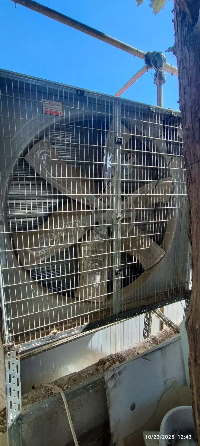 ۱ عدد فن هواکش گلخانه و مرغداری|پنکه و تصفیه‌کنندهٔ هوا|تهران, وردآورد|دیوار