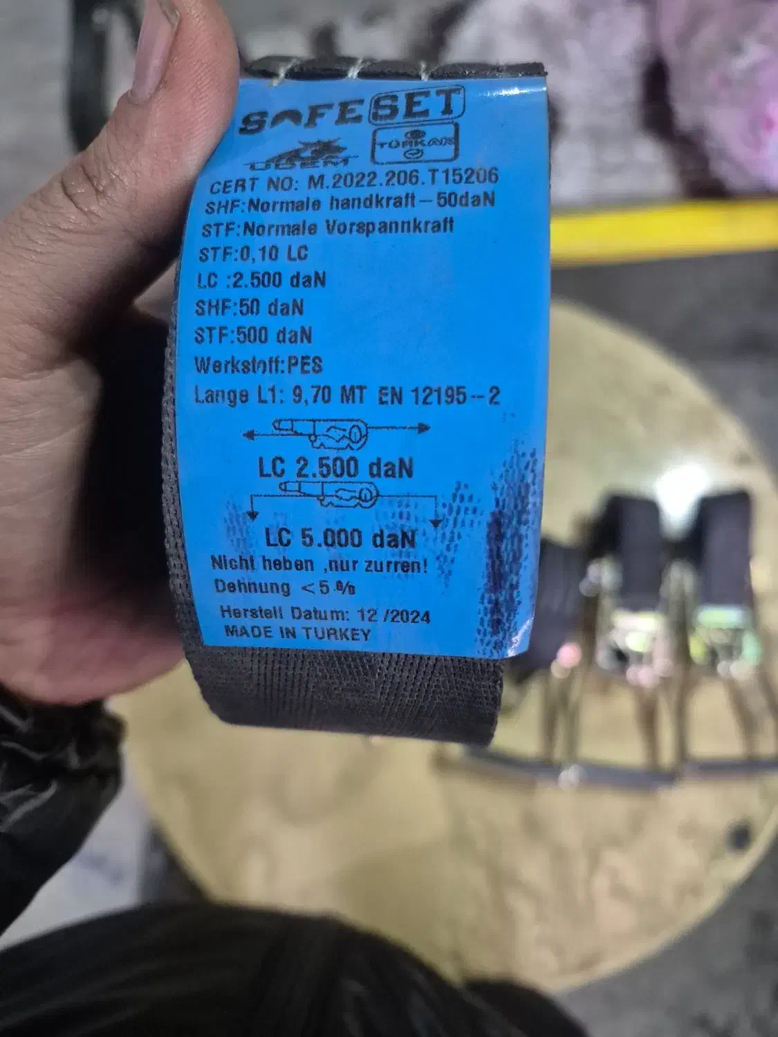 تسمه جغجغه|ابزارآلات|کشکسرای, |دیوار