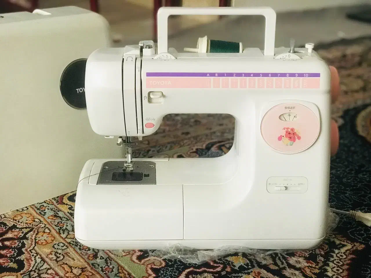 چرخ خیاطی|چرخ خیاطی و ریسندگی|شیروان (خراسان), |دیوار