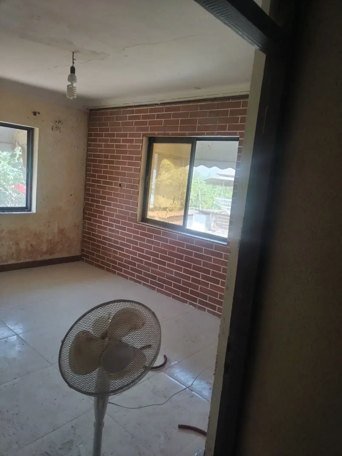 کاشیکاری سنگ و سرامیک تعمیرات و بنایی|خدمات پیشه و مهارت|محمودآباد, |دیوار