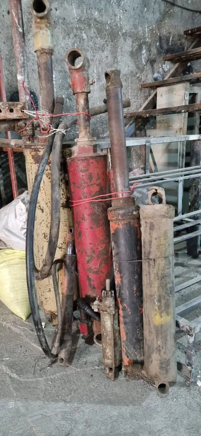 جک خاوری نیسانی هیدرولیک پمپ هیدرولیک|ماشین‌آلات صنعتی|مشهد, بهار|دیوار