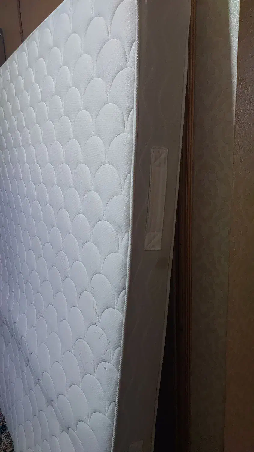 تشک خوشخواب|تشک تختخواب|کاشان, فاز ۲ ناجی آباد|دیوار